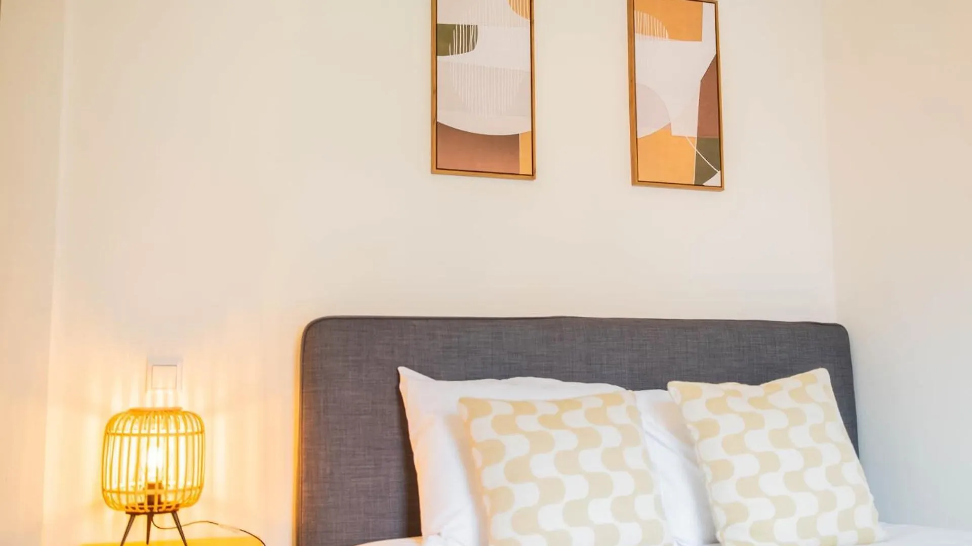 Premium 70M2 Two-Bedroom Apartment - Sd23H Eindhoven 0*,  Netherlands